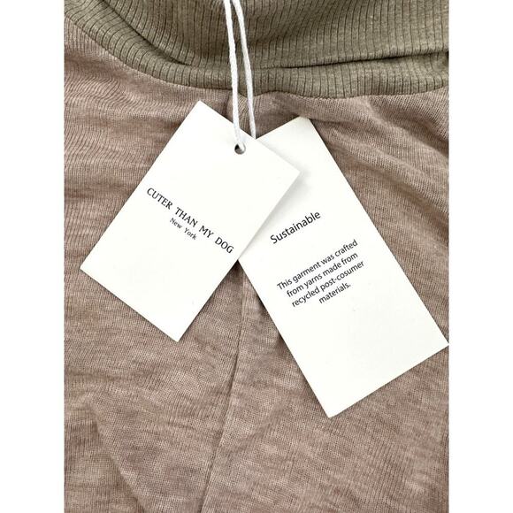 Cuter Than My Dog - Twist Turtleneck Crop Top in Beige - Picture 2 of 3